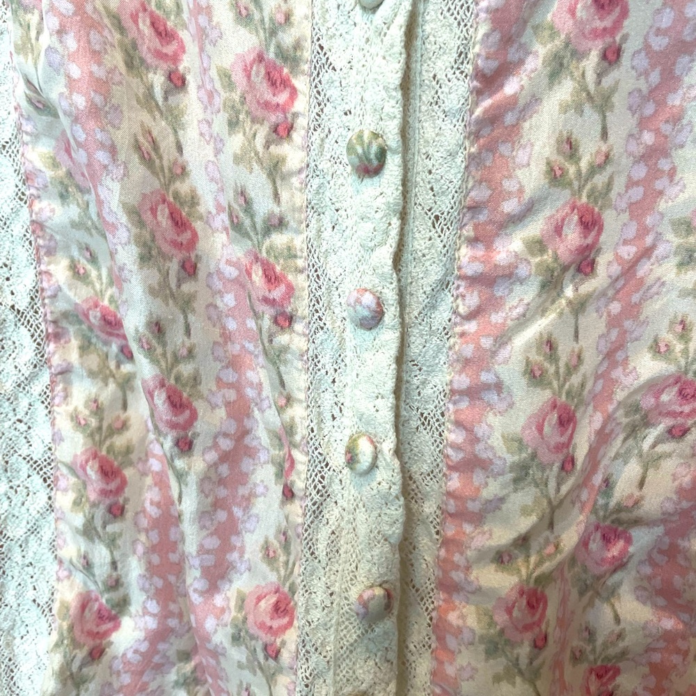 Love shack fancy romantic blouse lace details covered buttons